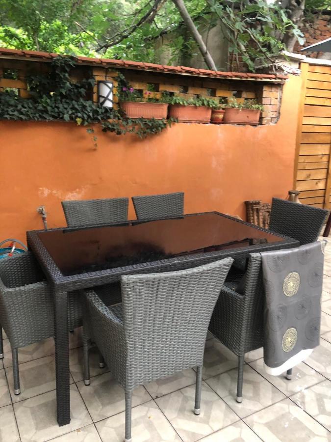 Diva Garden Apartment Plovdiv Ngoại thất bức ảnh